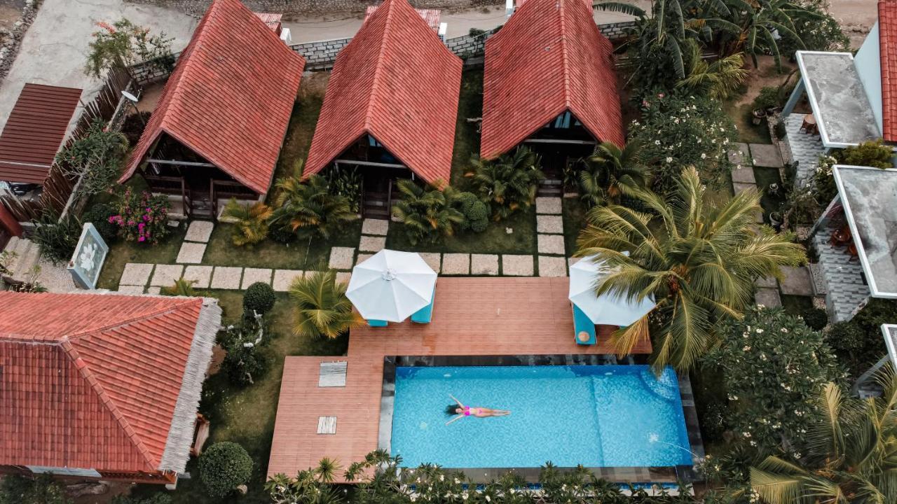 Gayatri Bungalows Batununggul Buitenkant foto