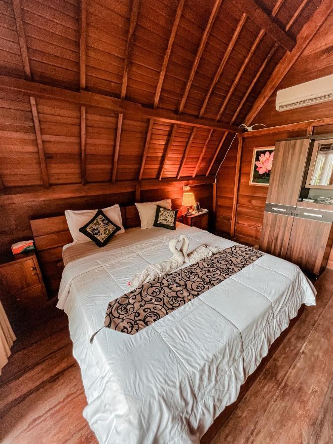 Gayatri Bungalows Batununggul Buitenkant foto