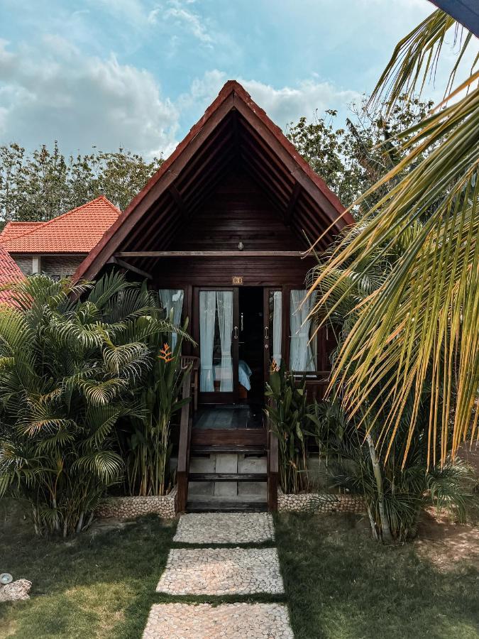 Gayatri Bungalows Batununggul Buitenkant foto