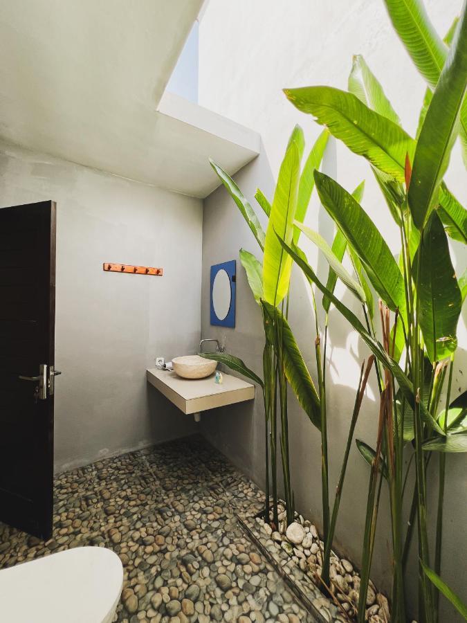 Gayatri Bungalows Batununggul Buitenkant foto