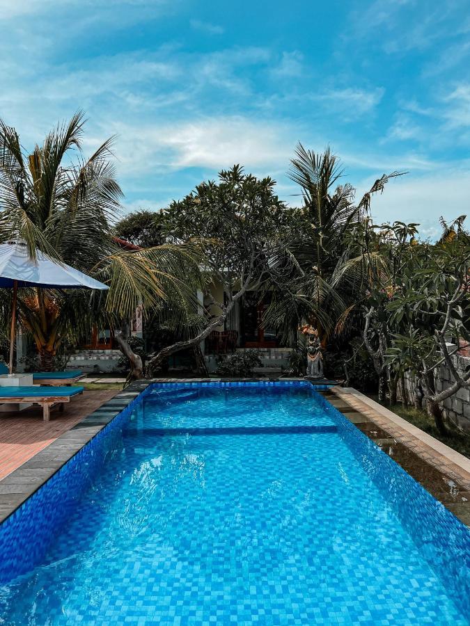 Gayatri Bungalows Batununggul Buitenkant foto